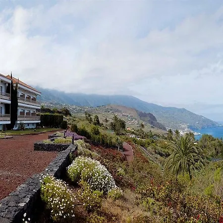 De La Palma Hotel