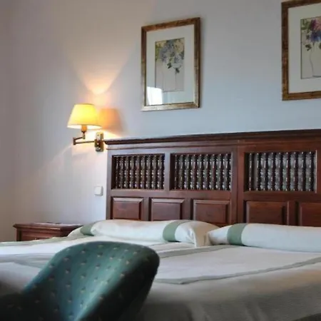 Hotel De La Palma 4*