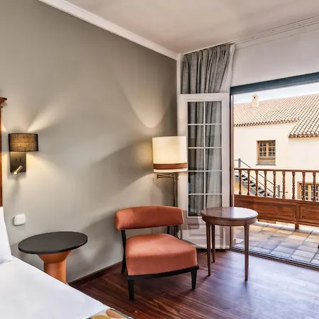 Hotel De La Palma 4*
