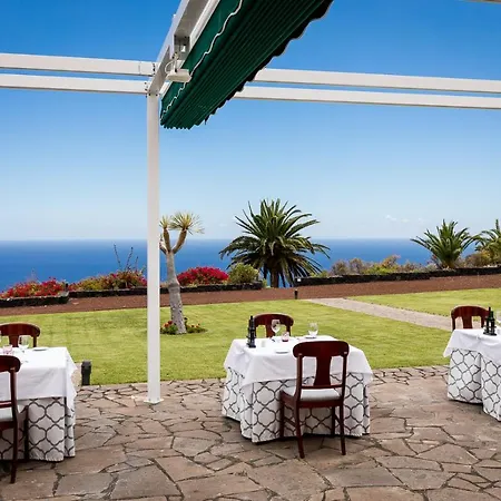 De La Palma Hotel