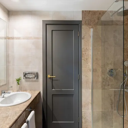 Hotel De La Palma 4*