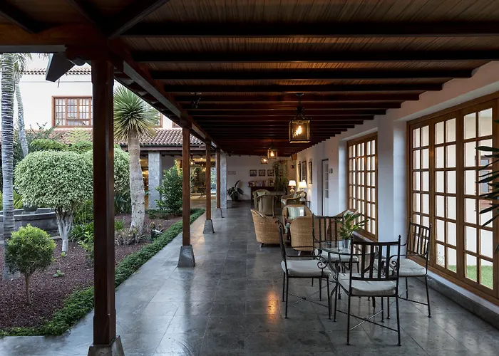 ホテル De La Palma ブレーニャ・バハ