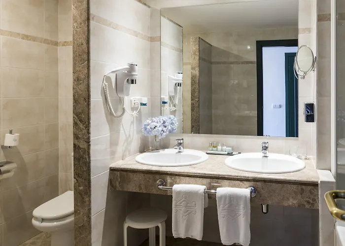 ホテル De La Palma ブレーニャ・バハ