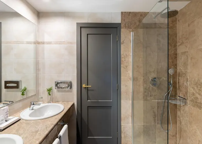 ホテル De La Palma 4*